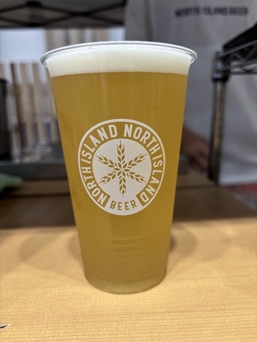 ryo_mami21's tweet photo. NORTH ISLAND BEER

初めましてのブルワリー
酒粕と書いてあると選びがち🥺

瑞花
7.0%

重すぎないヘイジーで次の一口もすすむ🍺 https://t.co/VjrmR0GIbE