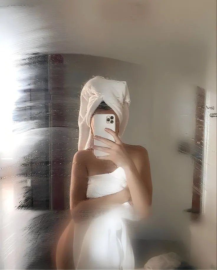 WhoTheFucksJake's tweet photo. Wanna share a bath with me ? 😍 https://t.co/E0Dwujc4Y5