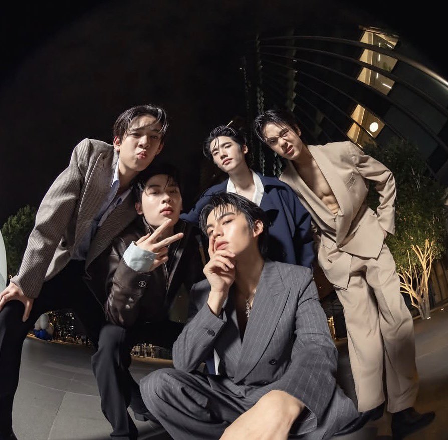 babyindec's tweet photo. ฟารีส ลบ https://t.co/FASJJ2Hy9P