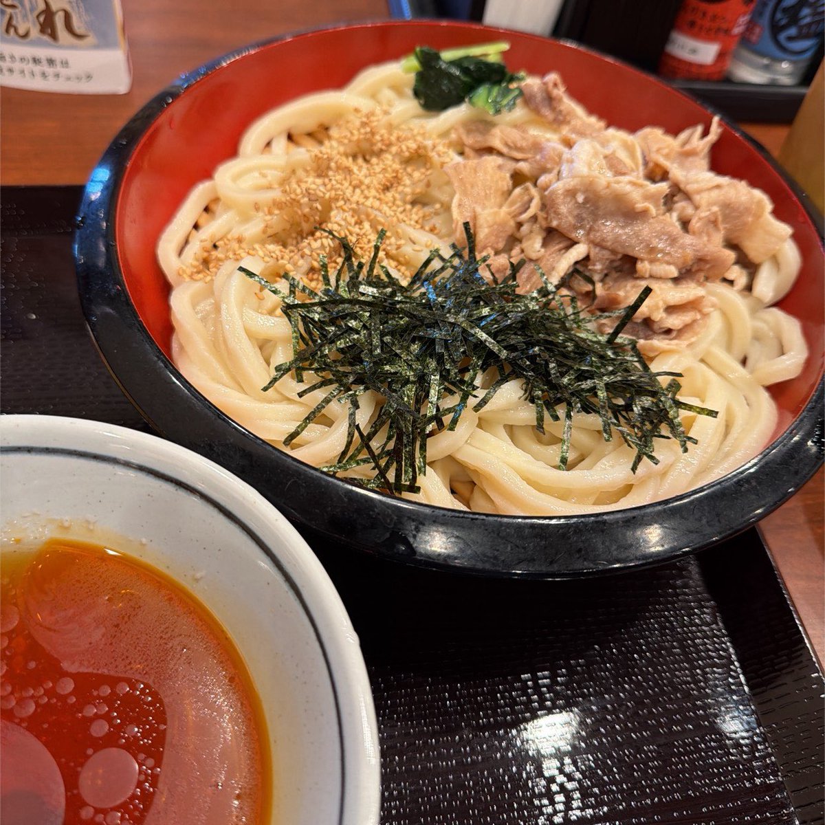 tok3_99's tweet photo. 旨辛豚つけ汁うどん https://t.co/Lx9sesyguo https://t.co/lzagRNKE0N