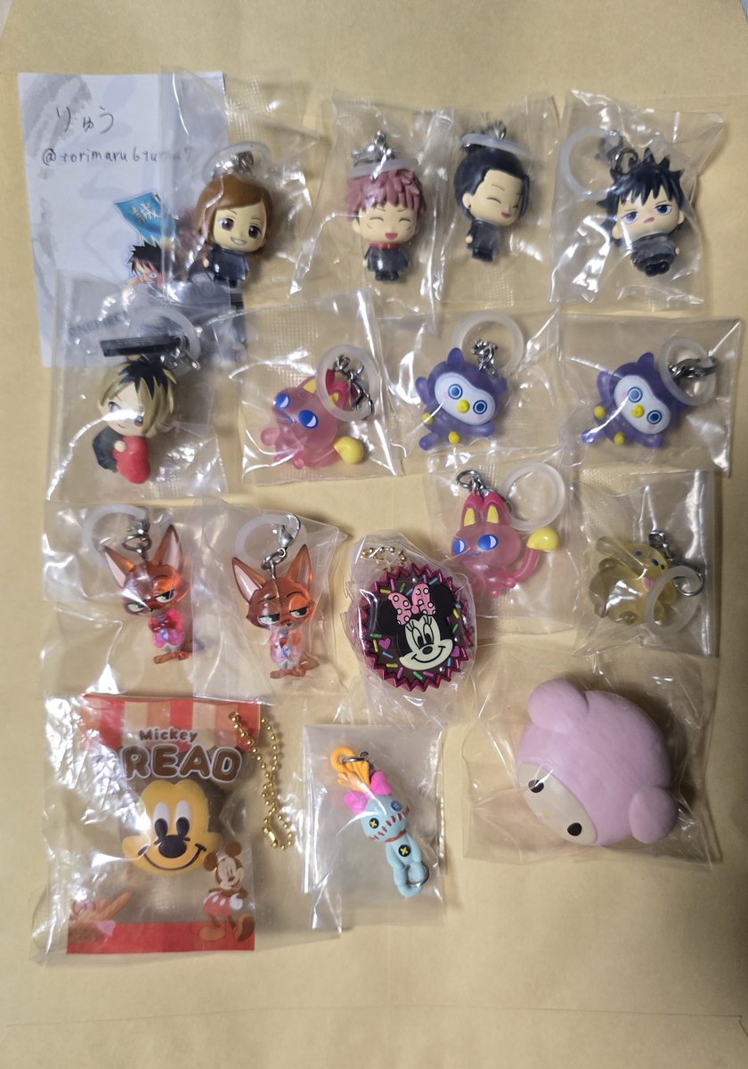 torimaru6tumu7's tweet photo. サンリオ たまごっち
スティッチ　ミッキー　ミニー　ベイマックス　クロミ　ポチャッコ　マイメロ

ガチャ整理のため譲渡先を探しています。
定価＋送料

まとめて引き取ってくれる方優先
気になる方はリプをお願いいたします🙇‍♀️ https://t.co/DPDE84ebxx