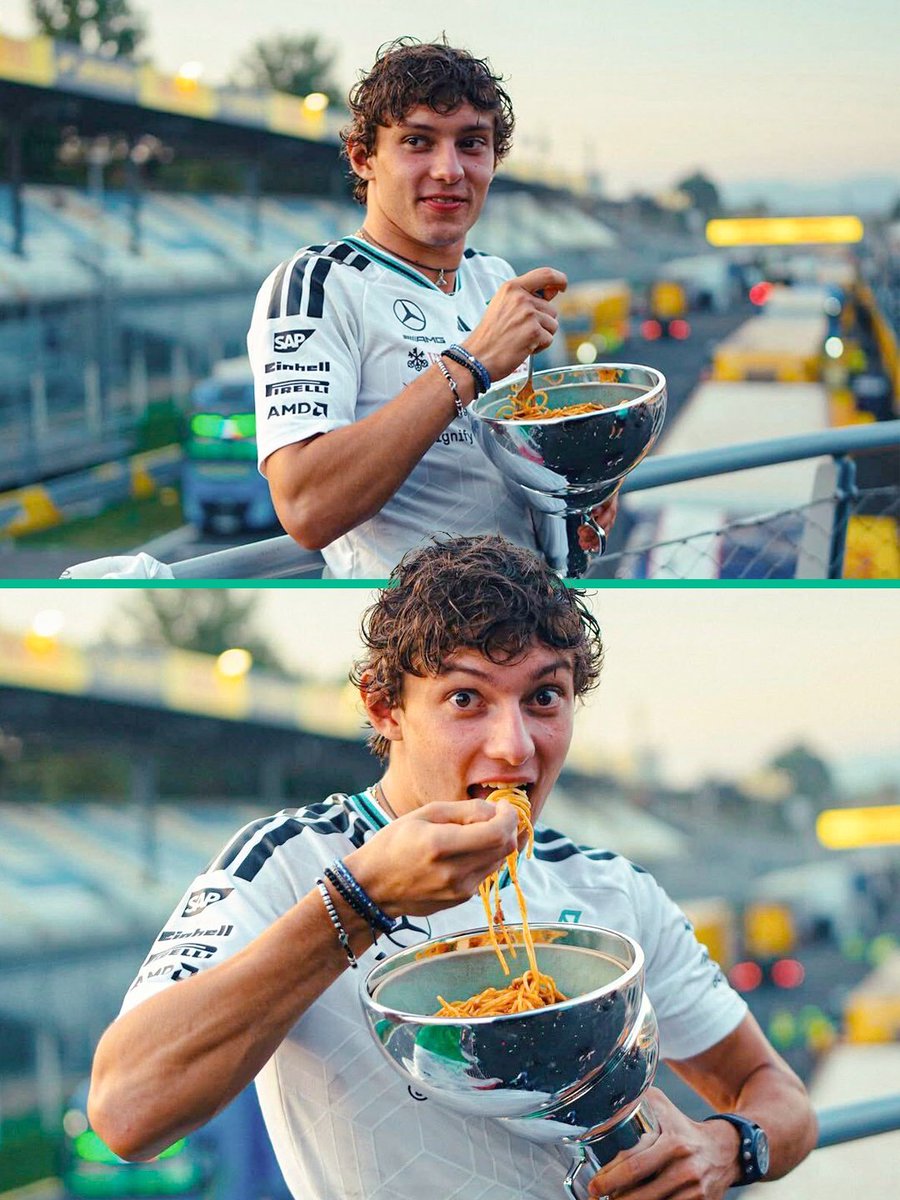 formulaka12's tweet photo. juro o kimi usando o TROFÉU como prato pra comer o macarrão kkkkkkkkkk ele entendeu o conceito https://t.co/WMRc2dN24S