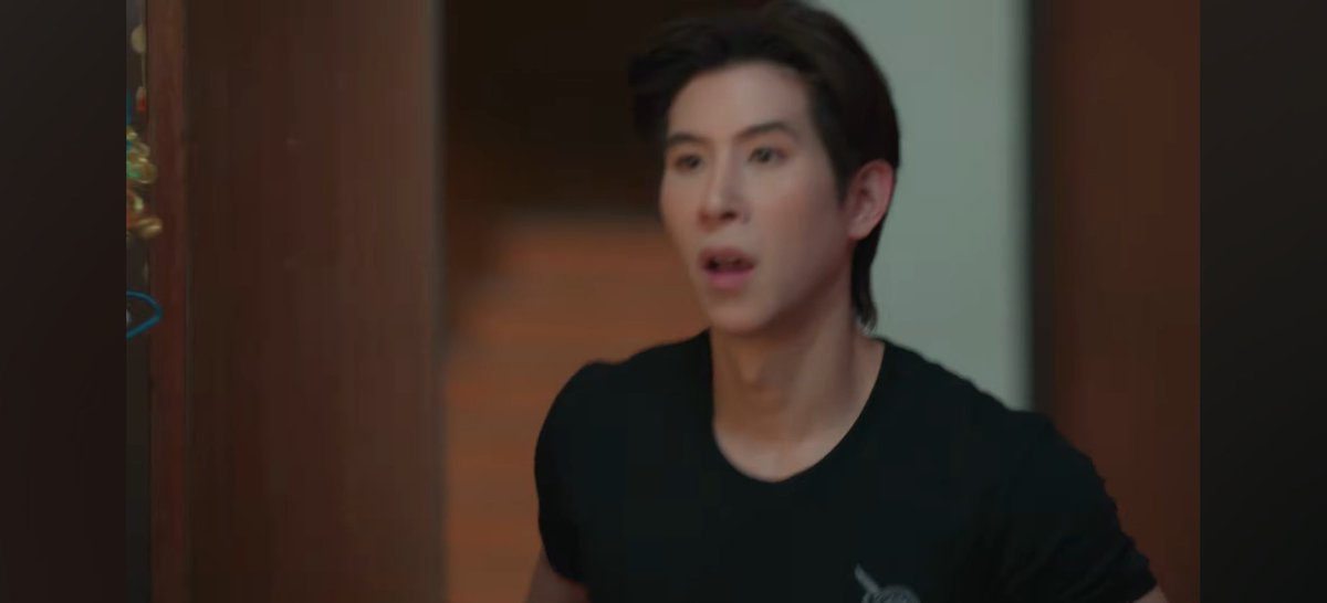 Sawarin1995's tweet photo. ที่เสื้อมีตรา? ไม่ใช่ยามแต่เป็นคุณตำหนวดเหรอเนี่ยยยยยยยยย

THE D DORM TRAILER
#ตัวอย่างหอตัวดี
#เชื่อใจป๊าก https://t.co/Jq5y8yKofS