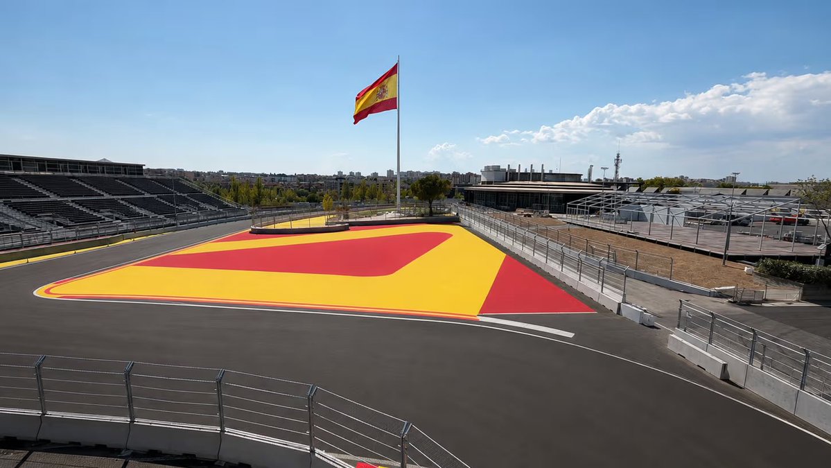 F1GuyDan's tweet photo. 🚩 REMINDER - There were 19 red flags across 2 days of F3 testing at Madring last month.

This could get crazy. https://t.co/nSrZppiGk4