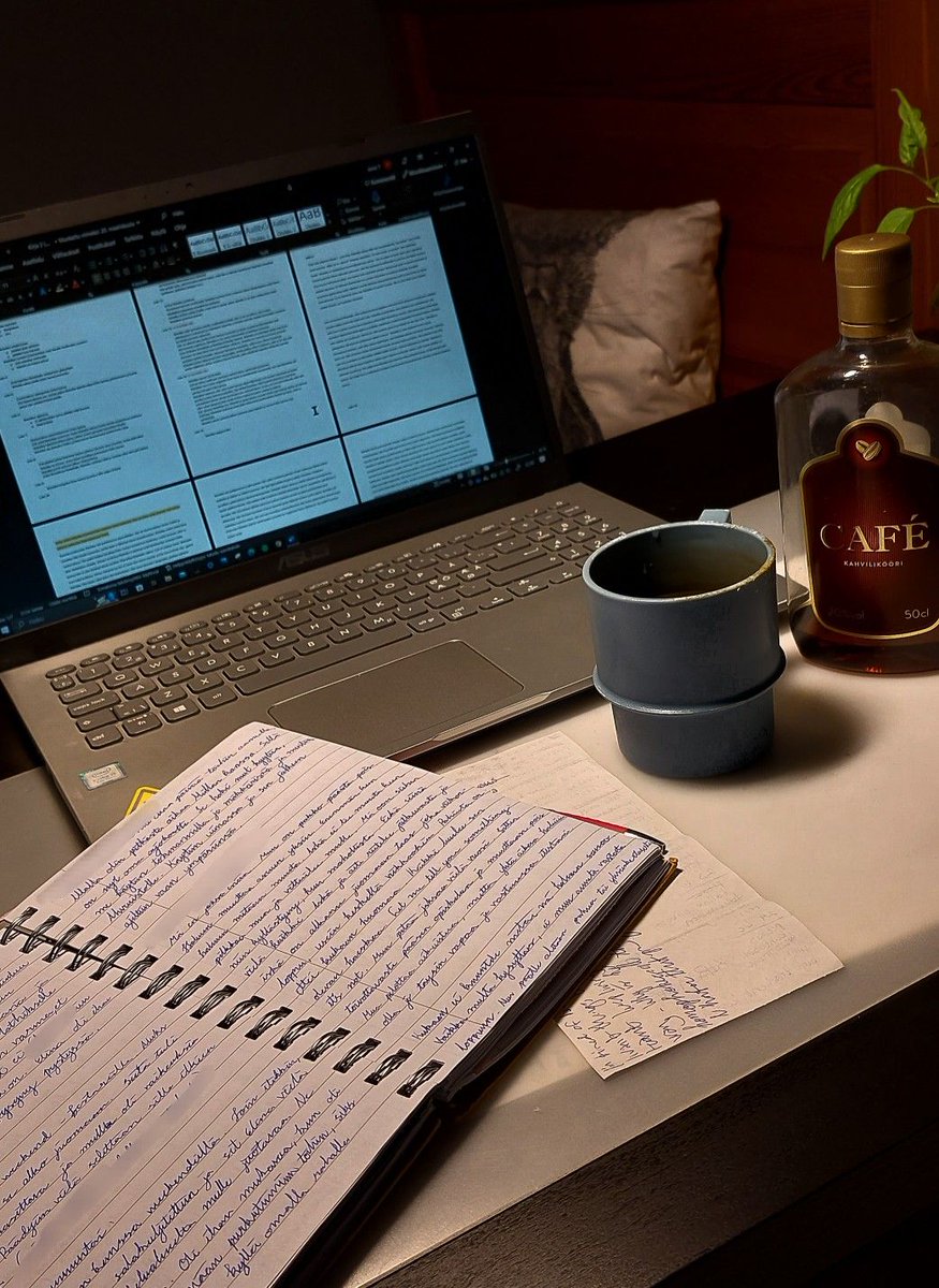 MeeyahCritique's tweet photo. Writers, what’s harder for you?

Finishing the first draft or letting someone else read it for the first time? 

Because honestly, handing your story over to a reader can feel scarier than writing it.
#WritingCommunity #writersofX #betareaders #indieauthors #manuscriptfeedback https://t.co/neZswXUH2d