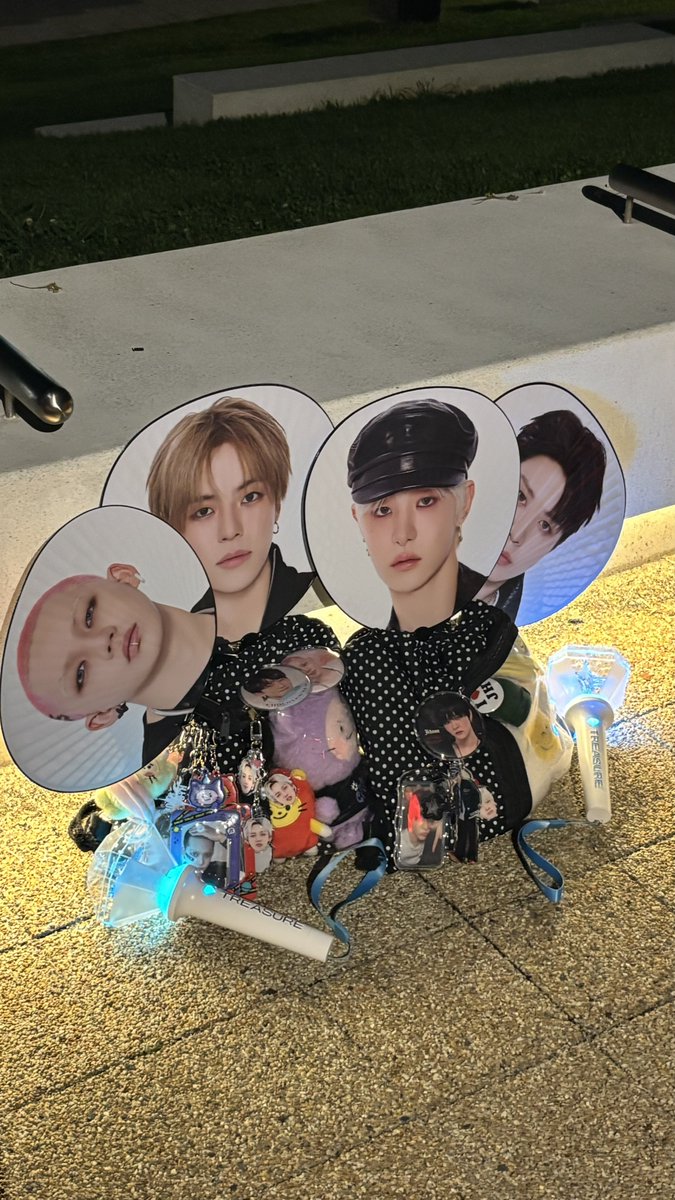 ms___0309's tweet photo. ザステ最高だった😭💞

#TREASURE  #TREASURE_NEW_WAV #THESTAGE_NEWWAV_LIVE_IN_JAPAN #トゥメのTHESTAGEコーデ https://t.co/rb6ddVKQIP
