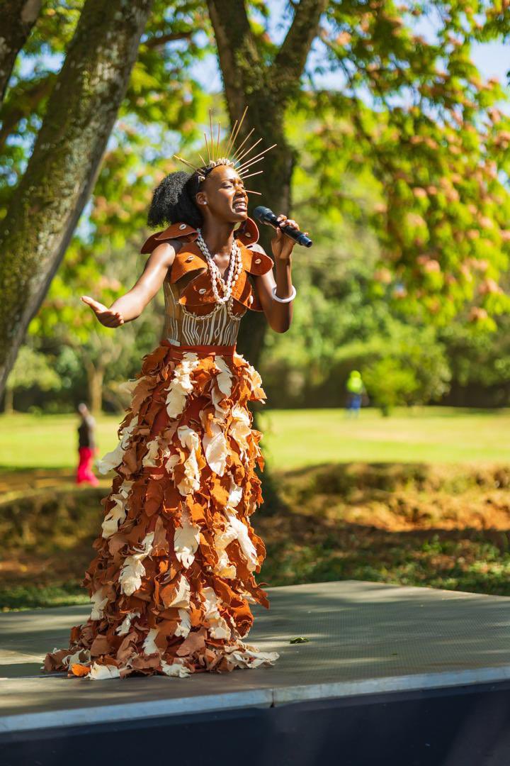 MTBQO's tweet photo. We are the queens, we are the heritage, we are the roar of culture in tourism. We are MTBQO https://t.co/VottuH2yj0