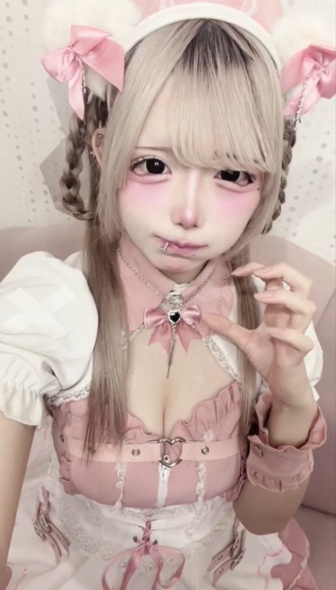 plqgrv's tweet photo. 本日も21時〜LASTまで
出勤してますㆆ ̫ㆆ♡
 #千葉  #関東  #コンカフェ  #自撮り界隈 https://t.co/UR3MW0dpQ4