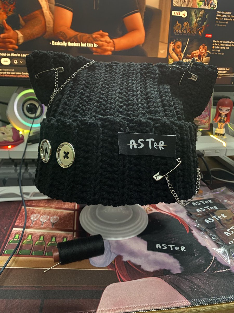 GraziellaIrelia's tweet photo. Hehe produk paling best seller akuh🫶🏻 mari kita sambil work work in beanie inih~ https://t.co/kRHA7g7rj7
