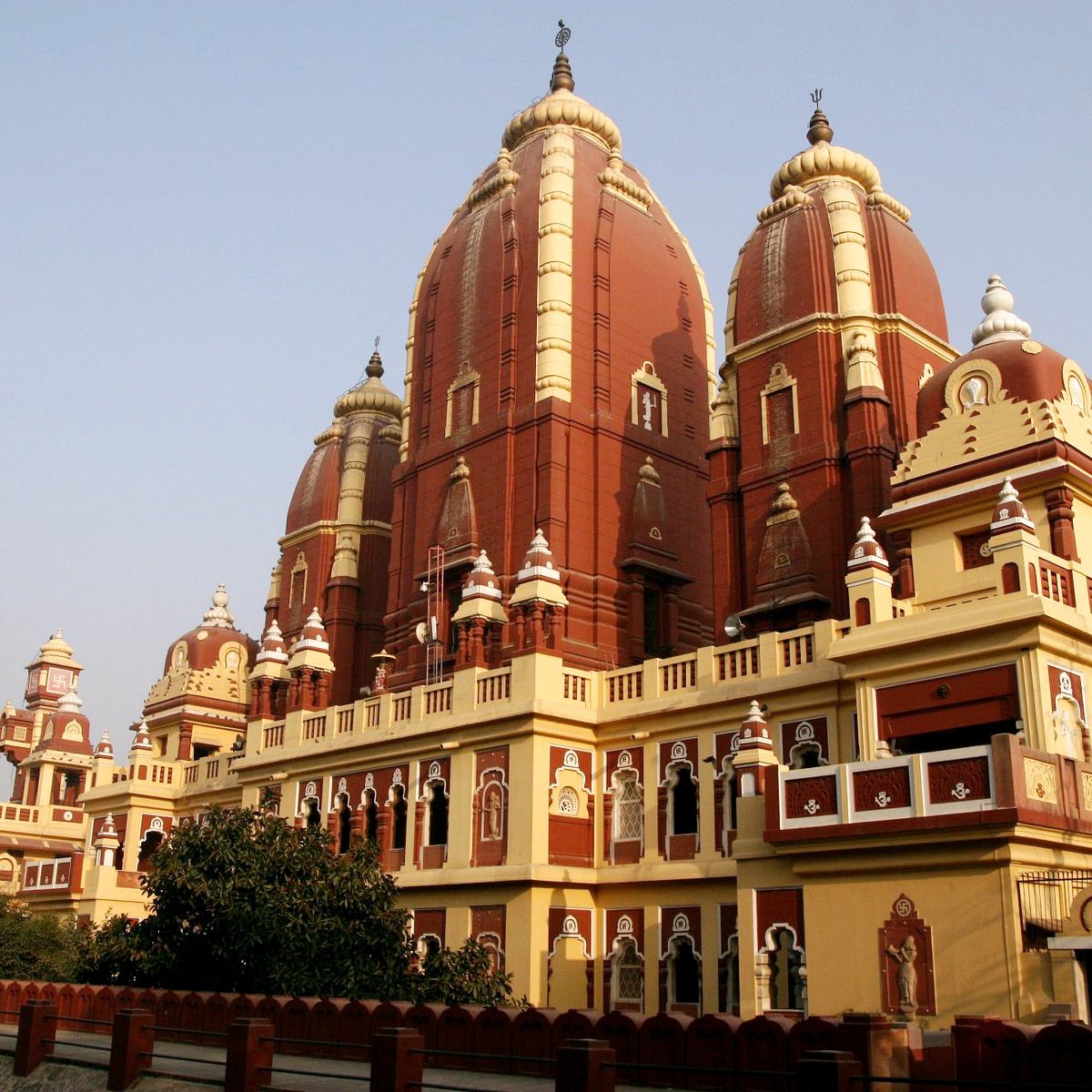 nirajjaiswal_'s tweet photo. Lakshmi Narayan Mandir, Delhi
#インド現地ツアー #デリー市内観光 #日本語ガイドデリー #日本語ガイドニラ #個人旅行ガイド #インドガイド #デリー観光ガイド https://t.co/5nuxSDEOb9