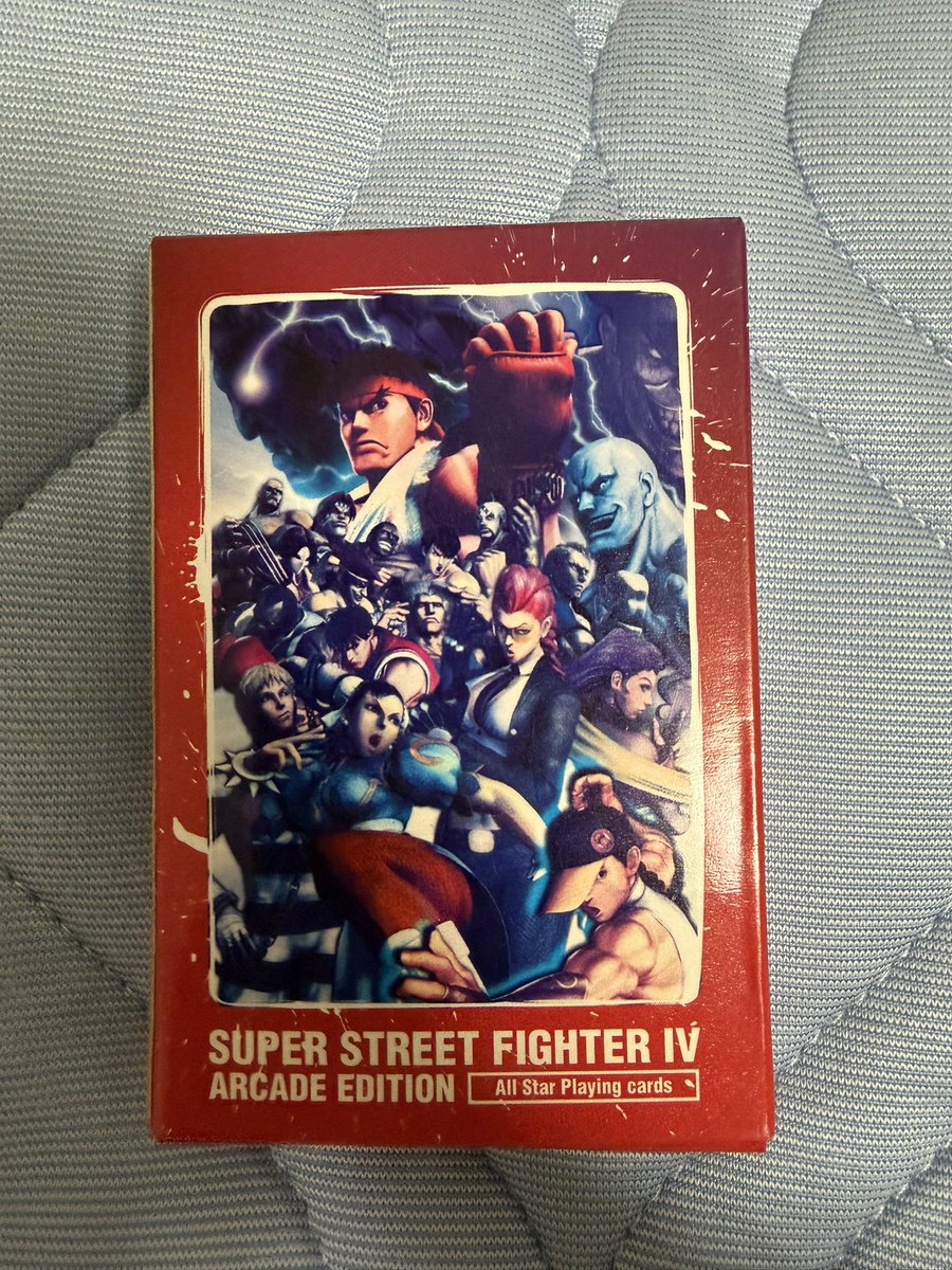 gysrh4au's tweet photo. おまけの懐かしトランプ🃏出てきた https://t.co/fp1zMj4CQy