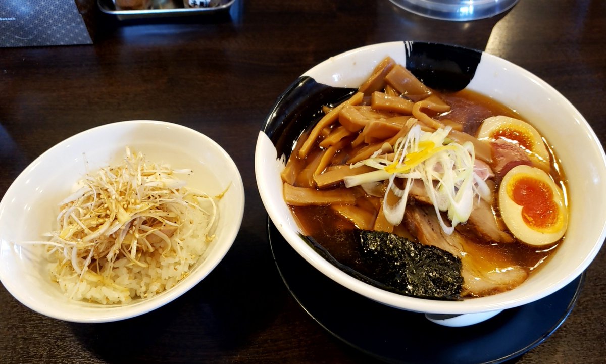 mimasu0110's tweet photo. 月曜日お疲れさまでした🍜 https://t.co/Hj2qDck8VH