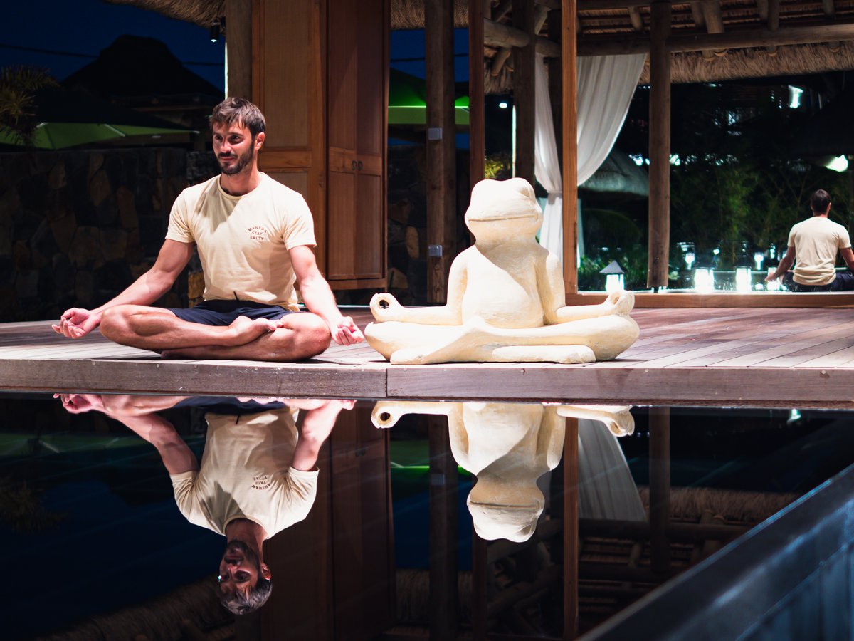 C_resorts's tweet photo. Your out-of-office deserves a wellness upgrade. 
Wellness at C Mauritius is all about finding your own rhythm. 🍃 

#CSpa #CMauritius #Relax #Disconnected https://t.co/nxyMohxi13