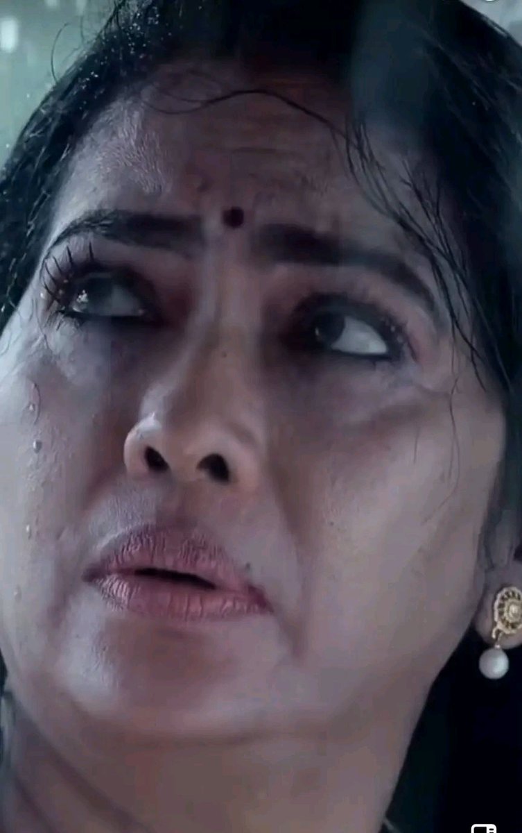 kriz_navi's tweet photo. Rekha #aunty face #fetish 🥵🥵 https://t.co/8c29MWACF9
