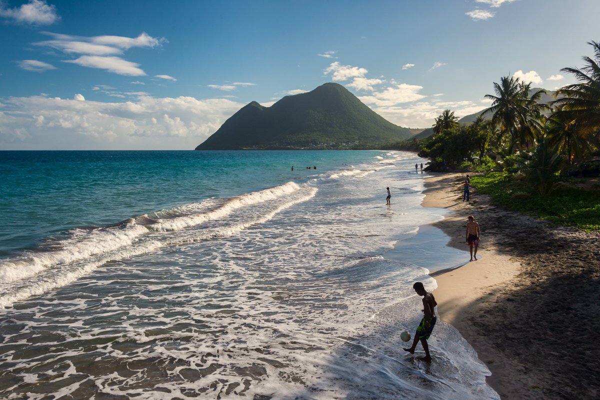 lonelyplanetfr's tweet photo. Où partir au #soleil pour les #vacances de #Noël ? 🌞

✈️ Si vous cherchez votre prochain #voyage, voici la liste des meilleures #destinations ➡️ https://t.co/39sPbas6ac https://t.co/oo6JUXmG0G