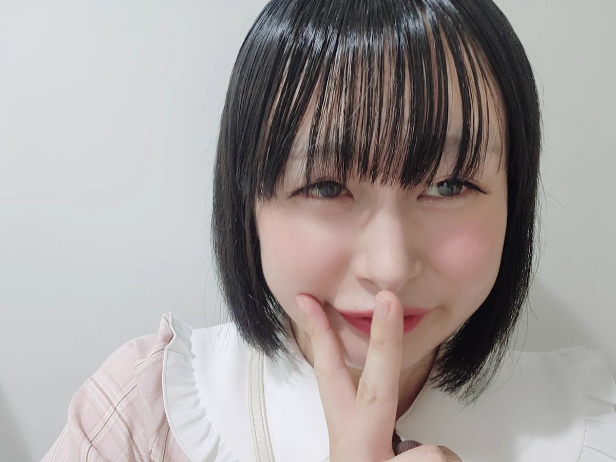 思わず触れたくなるよぴぴ NSC41期生 固定ポストに予定載っているよ