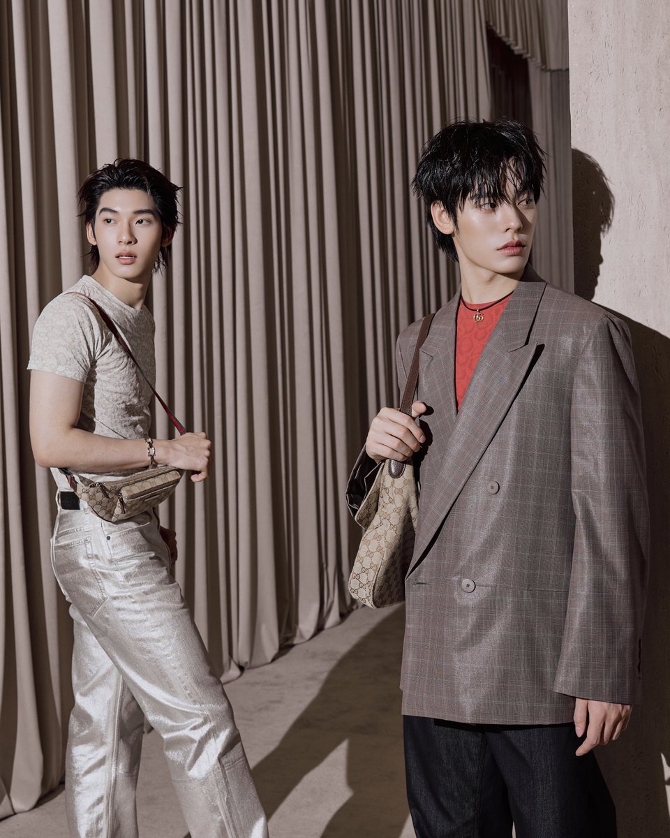 DomundiTV's tweet photo. TEETEEPOR IN GUCCI PRIMAVERA ✨

“TeeTee” @twnpich and “Por” @porsuppakarn bring their signature presence to Gucci Primavera at ICONSIAM.

TEETEEPOR NEW ERA WITH GUCCI
#GucciPrimaveraxTeeTeePor
#GucciPrimavera 
#twnpich #Porsuppakarn https://t.co/B0o3YK3rUt