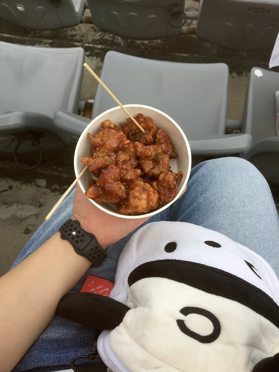 wan1ii_'s tweet photo. 세상에 빛이 되는 너의 안타를 보여줘 ….ㅜㅜ https://t.co/SmWFTdeZp0