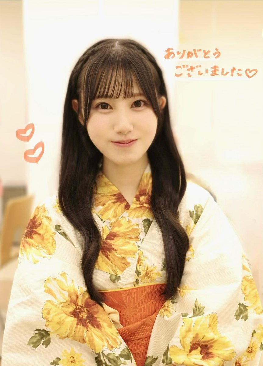 hinatazaka46's tweet photo. 【ブログ更新☀️ 鶴崎仁香】 幸せはいつも。 https://t.co/qoTw8hSBk3 #日向坂46 #鶴崎仁香 https://t.co/cqcDRtVtwJ