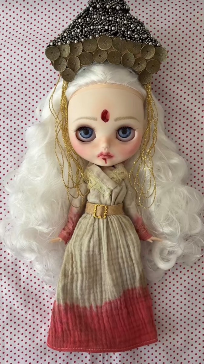 lesbunyra's tweet photo. Rhaenyra Blythe dolls omg😭😭😭 https://t.co/ET9H4xpJJN