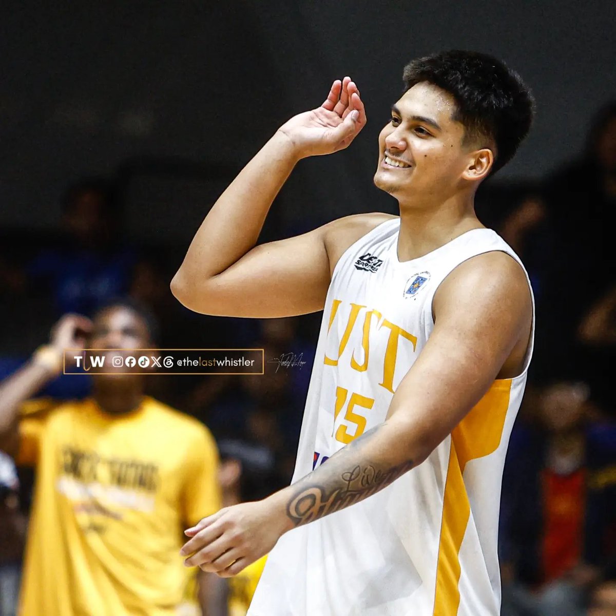 thelastwhistler's tweet photo. GETS NYO NA?
UST'S HAWAIIAN PAPI LANDYN JUMAWAN
Abangan sa #UAAPSeason89 💛
#GoUSTe | #PinoyLigaTheBigDance https://t.co/G7l75Qb9c7