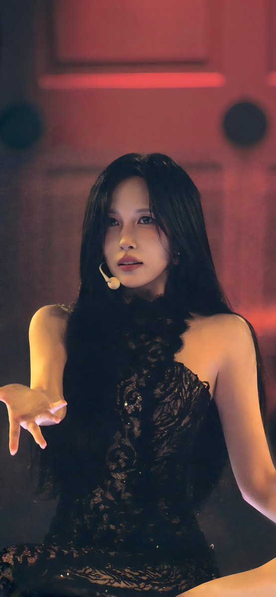 ForeverTwiceOT9's tweet photo. World tour photobook-- Mina. Part 5

FULL SCREEN WALLPAPERS.

Go to my Google drive and download 80000 HD Twice photos for free.

#TWICE #트와이스 #ONCE #원스 #OT9
#미나 #ミナ #MINA #名井南 https://t.co/pC6DmwJjW8