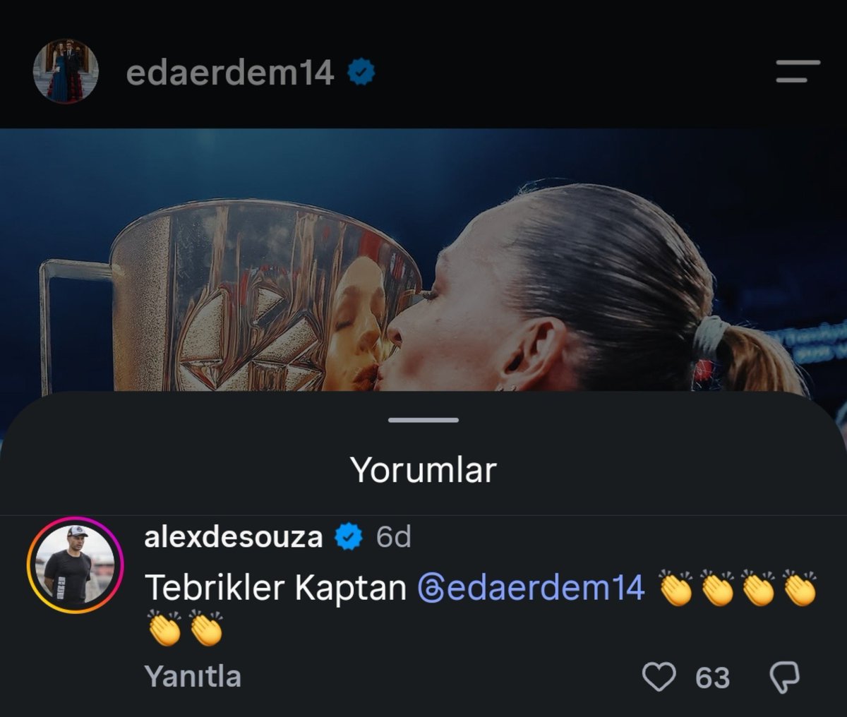 OZYFENERBAHCE's tweet photo. bizi fenerbahçeye aşık eden ikili https://t.co/ppgU1XbY83