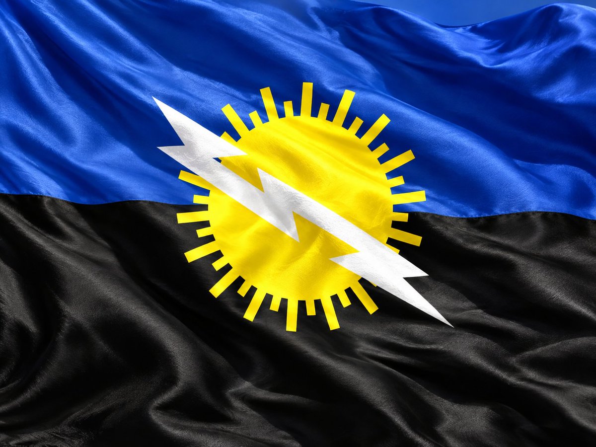 eleazargg's tweet photo. @maps_black La bandera del estado Zulia, símbolo de sol, relámpagos, agua y petróleo. ⚡☀️💙🖤 Sus ~63.100 km² abrazan el Lago de Maracaibo y se abren al Golfo de Venezuela, con 7 islas principales y varios islotes; desiertos, manglares, llanuras, ciénagas y la Sierra de Perijá. #zulia https://t.co/e4y7vTTzBN