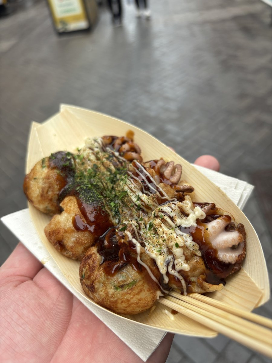 hiroagtm's tweet photo. 大阪楽しんでる https://t.co/zky2182unV