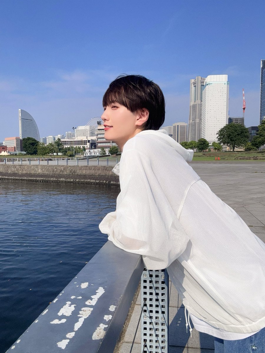 tora_7rol's tweet photo. どこ行きたい？ https://t.co/zmi6JIY5Py