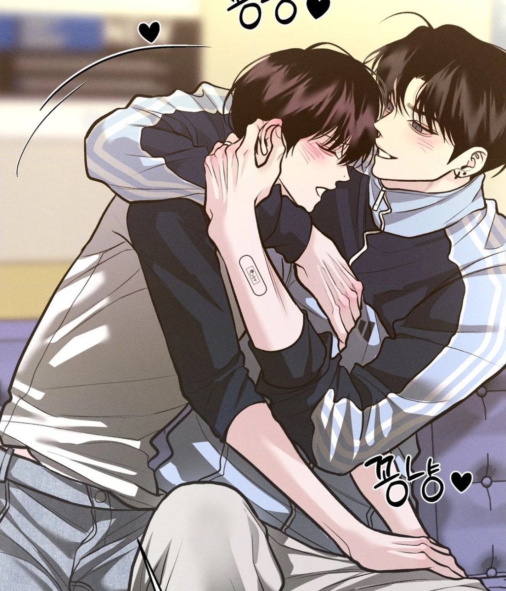 strawberryNok's tweet photo. yoonwon’s clingy ass is so in love 😭 
but how can’t he resist my cutie wondae!!!! 

#월요일의구원자 #savethedae https://t.co/NqsKRU0Vki