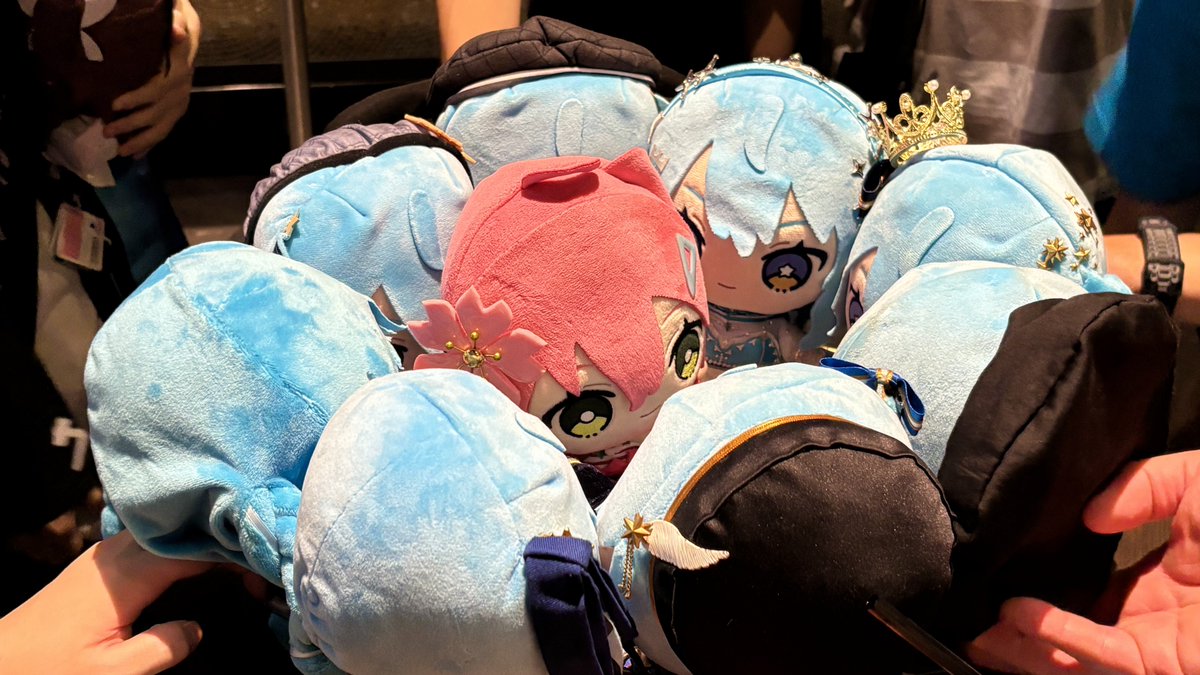TSUzCHI_3_5_P's tweet photo. に゛ぇ゛ぇ゛ぇ゛ぇ゛ぇ゛ぇ゛ぇ゛
また囲まれてるぅ゛ぅ゛ぅ゛ぅ゛ぅ゛ぅ゛ぅ゛ぅ゛ぅ゛ぅ゛ぅ゛
#みこちみてくれ https://t.co/rKz7Uo35fL