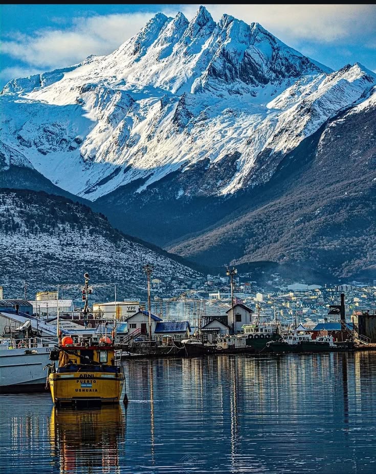 Imagen_Arg's tweet photo. Ushuaia 🩵 Tierra del Fuego https://t.co/tRkGvK2Jwm