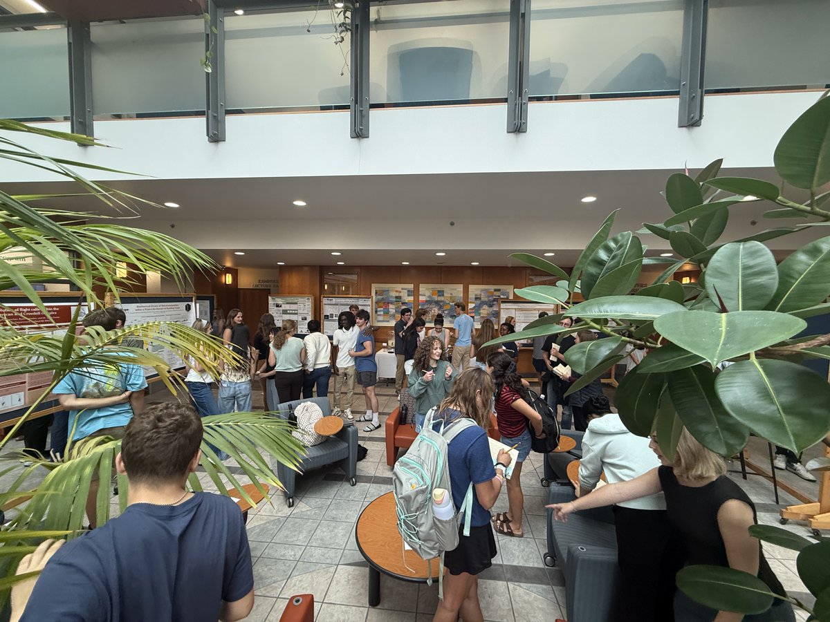 HopeBio's tweet photo. On Friday we held our Sharp Students Poster Presentations.  It was an exciting event which showcased the incredible research our students took part in this past summer! https://t.co/99q9drhT4Z