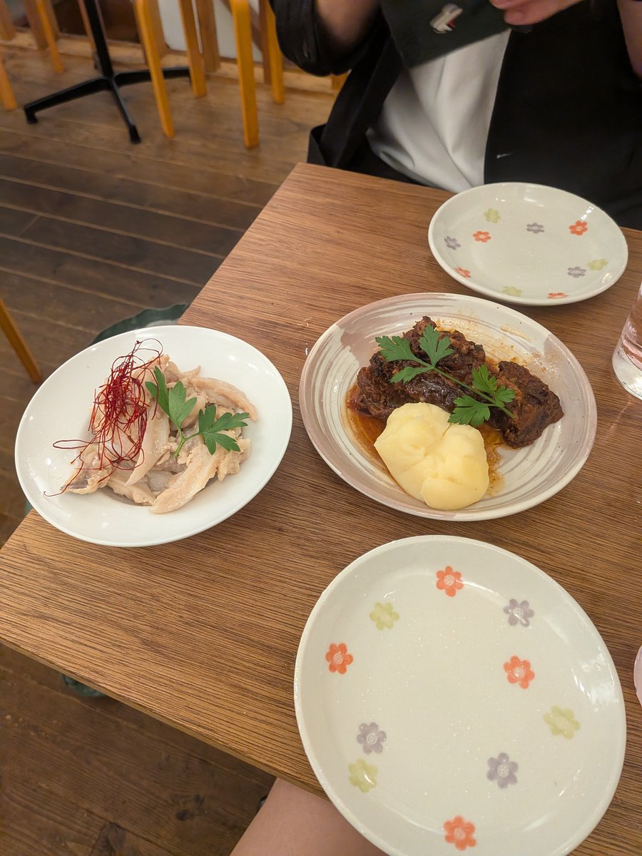 Z_z_zz___'s tweet photo. 白楽 あわーず
ニクジャガおいしすぎ🧌 https://t.co/VypQwGVuuC
