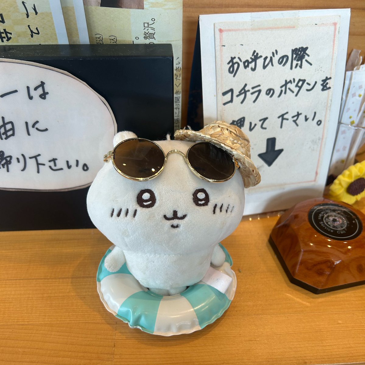 pui_memory33's tweet photo. ご飯屋さんに行ったらレジにサマー楽しんでるちいさんいて可愛かった😮‍💨🩷最近寒いから暖かいしてね🔆 https://t.co/SKrq9POZ3j