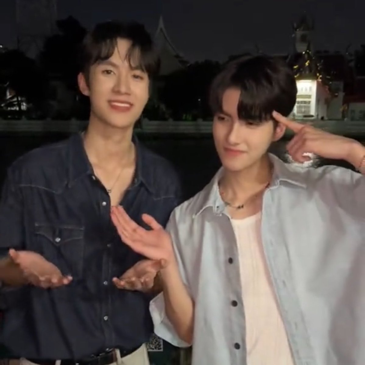 skittyp_'s tweet photo. ใครหลายคนอาจจะคิดว่าน้องแม็คตัวเล็ก แต่จริงๆน้องแม็คสูง 180 ดูตัวเล็กเพราะมีสิ่งที่ใหญ่กว่าที่คุณคิดยืนข้างๆในส่วนของ 188cm Size diff ที่ห่างกัน 8 เซ็น😭✌🏻 
#.ฉันไม่ได้เลือกโพแต่โพเลือกฉัน

#thammac https://t.co/6BD4wGErCV