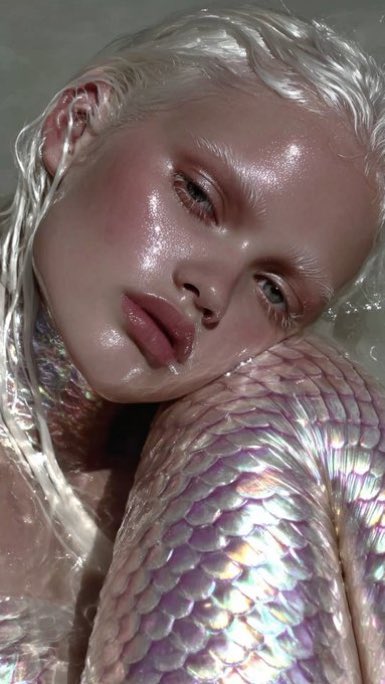 evergreenhues's tweet photo. siren mermaid looks https://t.co/h7bs7gFmrQ