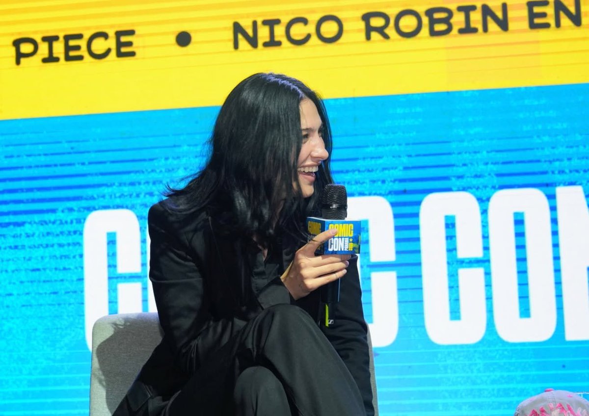 leraabovasite's tweet photo. ¡Lera Abova llegó a la tarima de Comic Con Panamá!

La actriz que da vida a Nico Robin en el live-action de One Piece compartió con todos sus fans.

📷: @ComicConPanama @thenexusprojectone @infolinkpma

#ComicConPanama #CCPAN2026 #LeraAbova #OnePiece #NicoRobin https://t.co/ks67vu0zei