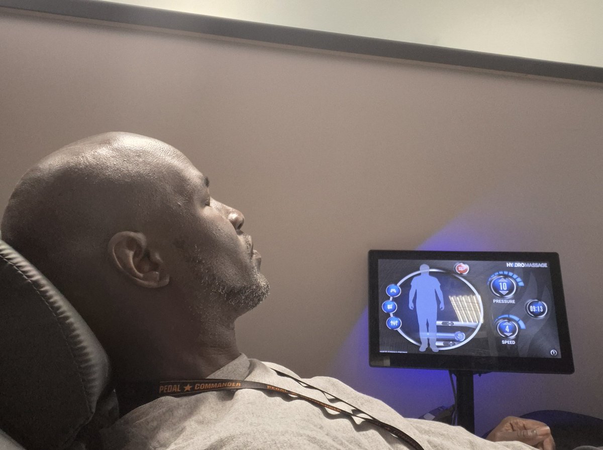 ChecaugoCab's tweet photo. Labor Day hydromassage relaxation https://t.co/DbWvJAH4AQ
