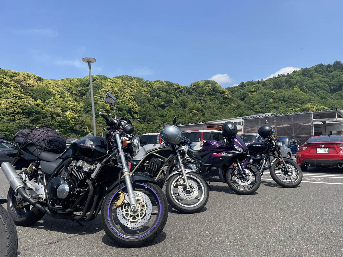 JUNHIMSELF21's tweet photo. 5/2-3
初めての泊まりツーリング。
地元の友達4人で東尋坊へ！ https://t.co/9aqZFovJWK