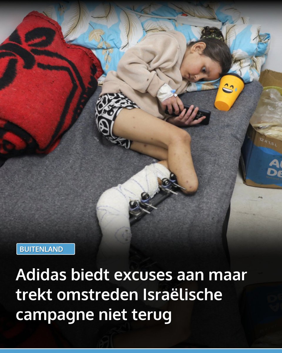 marokko's tweet photo. Adidas biedt excuses aan voor een Israëlische reclame met ex-militair Shalev Biton, maar trekt de omstreden campagne niet terug.
👉🏽 Lees: https://t.co/C0TJeaabtK 👈🏽
#duitsland #israel #gazastrook #palestina #spanje #adidas #shalevbiton #javierbardem https://t.co/4k9dHqmDsM