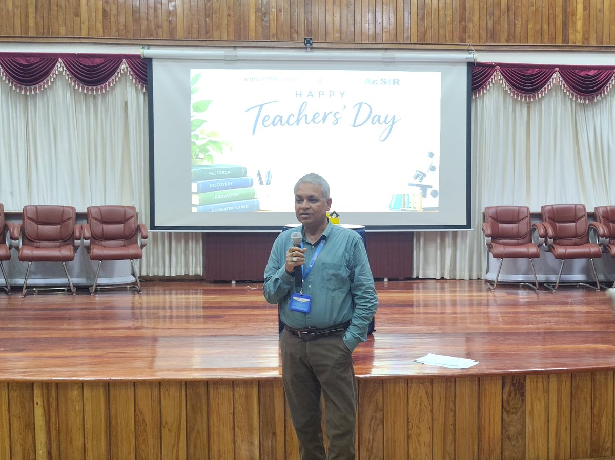 icmrrmrcsvp's tweet photo. Teachers’ Day 2026 was celebrated at ICMR–RMRC, Sri Vijaya Puram, with great enthusiasm.The programme was organized by the Centre’s PhD scholars to honour the invaluable contributions of their teachers &amp; mentors in guiding and shaping their academic and research journeys. https://t.co/i4gToa9PXu
