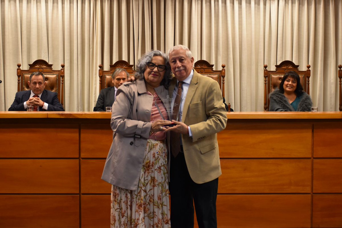 PJudicialChile's tweet photo. La Corte de Apelaciones de Talca celebró 138 años desde su instalación. En una concurrida y emotiva ceremonia, se destacó la labor desarrollada por los funcionarios Miguel Ángel Ortiz Cerda y Alberto Gómez Gutiérrez, quienes se acogieron a retiro durante el presente año. https://t.co/iBhrVuuUX5