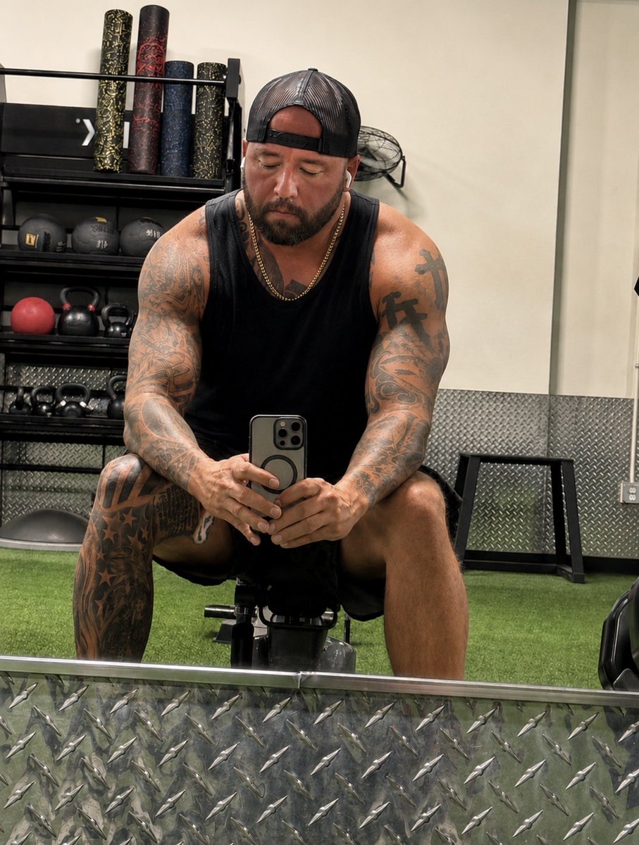 ChadimusPrime9's tweet photo. Last day of my 30’s! Out here making the best of it! https://t.co/s0Jhsebo3c