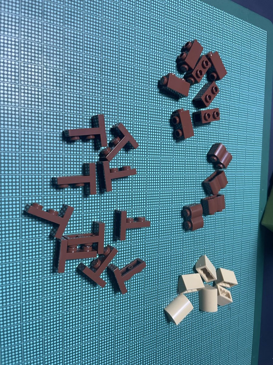 zegajing's tweet photo. 用事で神戸駅行ってから、オデュッセイア（邦題）見に、エキスポシティまで遠征
IMAXレーザーGTの体験価値はあったけど、現実でも帰るまで疲れたわー

あ、画像のpabはレゴストア梅田の方のです
茶色が豊富だし…木馬作る？
#レゴ https://t.co/b6toW43BZT
