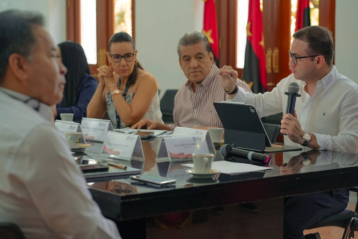CORPONOR's tweet photo. En @GoberNorte se cumple sesión extraordinaria del Consejo Directivo de Corponor, donde se socializa el estado del Proyecto Sistema de Tratamiento de Aguas Residuales Metropolitano, una obra clave para avanzar en el saneamiento ambiental y el mejoramiento de la calidad de vida. https://t.co/nXge8o6Twj