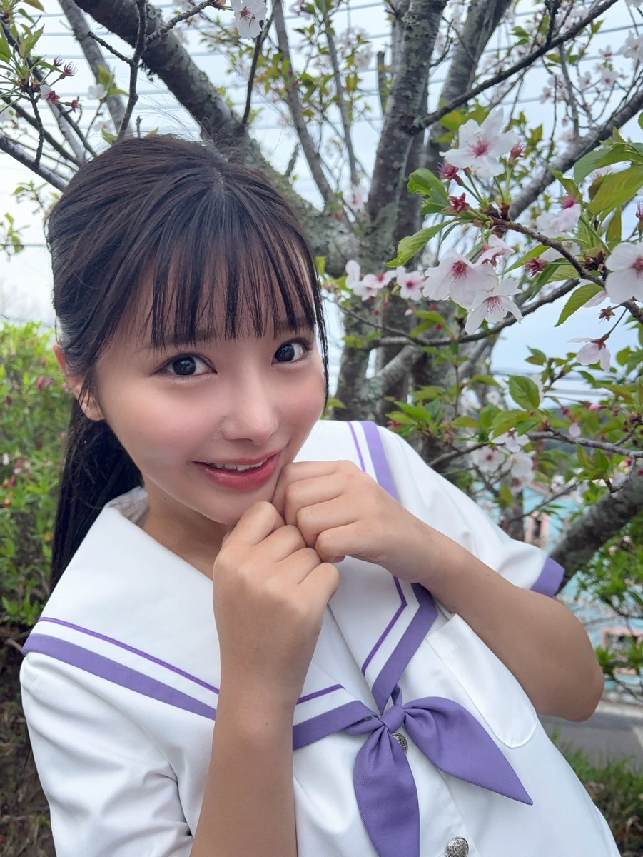 yua_fucuda's tweet photo. 9月18日(金)にイメージビデオ『裸天使』の発売記念オンラインサイン会が開催されます🥰

予約の締切が明日(9/8 23:59)までになりますので急ぎのご予約をおねがいします💦

気軽にオンラインで遊びにきてね💻🩷 https://t.co/gDDU9e2oqS