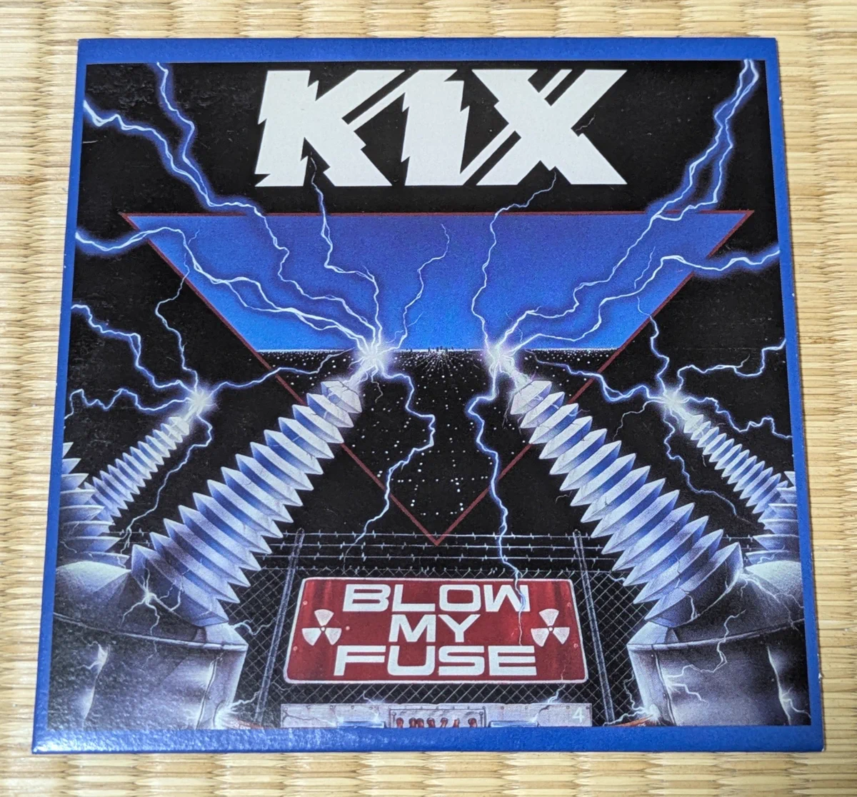 KIX」BLOW MY FUSE バンドスコア キックス レア本♪ headline_L.jpeg