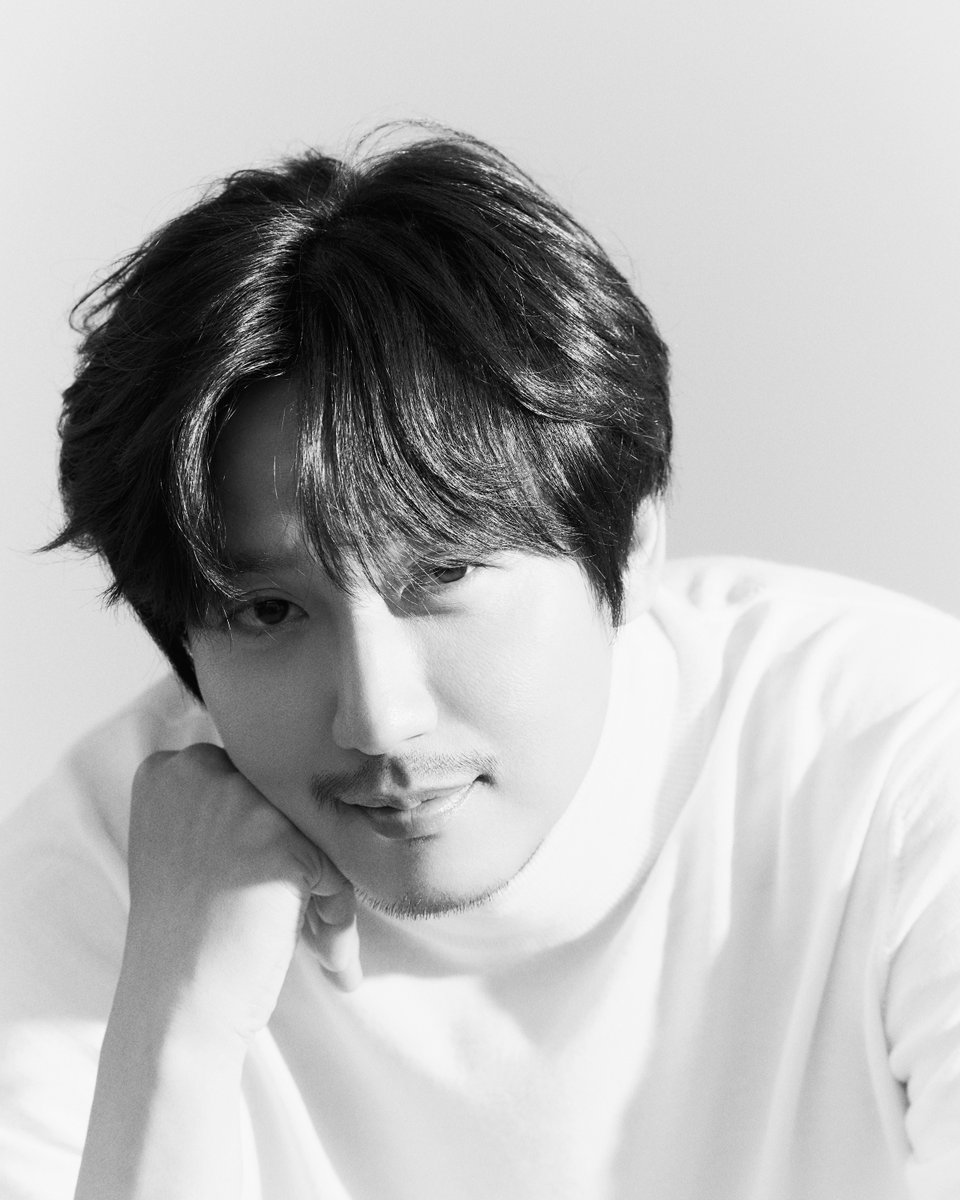 peoplegate2's tweet photo. 배우 김남길과 천우희가 2026 제35회 부일영화상 공동 MC로 확정됐다. [사진 제공 : 길스토리이엔티, 블리츠웨이엔터테인먼트]

#부일영화상 #2026부일영화상 #김남길 #천우희 

📌 2026 부일영화상 김남길·천우희 MC 확정…10월 7일 부산 개최·네이버 치지직 생중계
https://t.co/BjcyS7dAAM https://t.co/2O6jUDxu3Y
